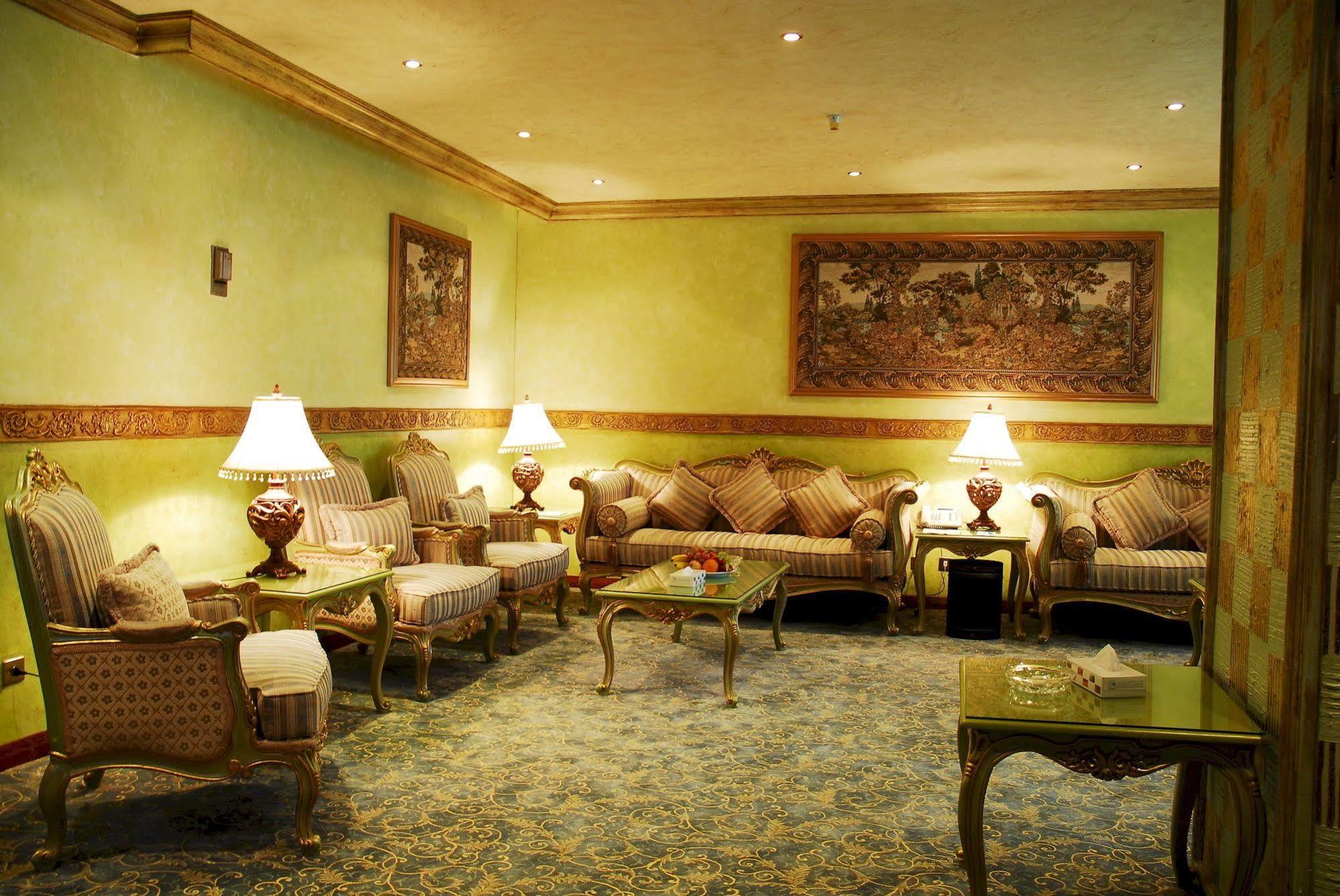 Dhahran International Hotel Exterior foto